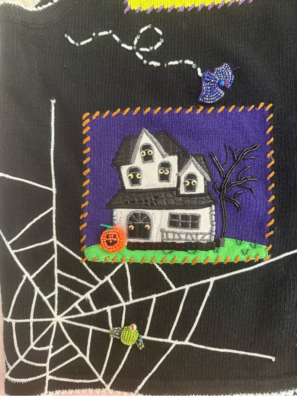 Marisa Christina Black Halloween Vest with Pumpkin & Owl Appliqués - Picture 4 of 9